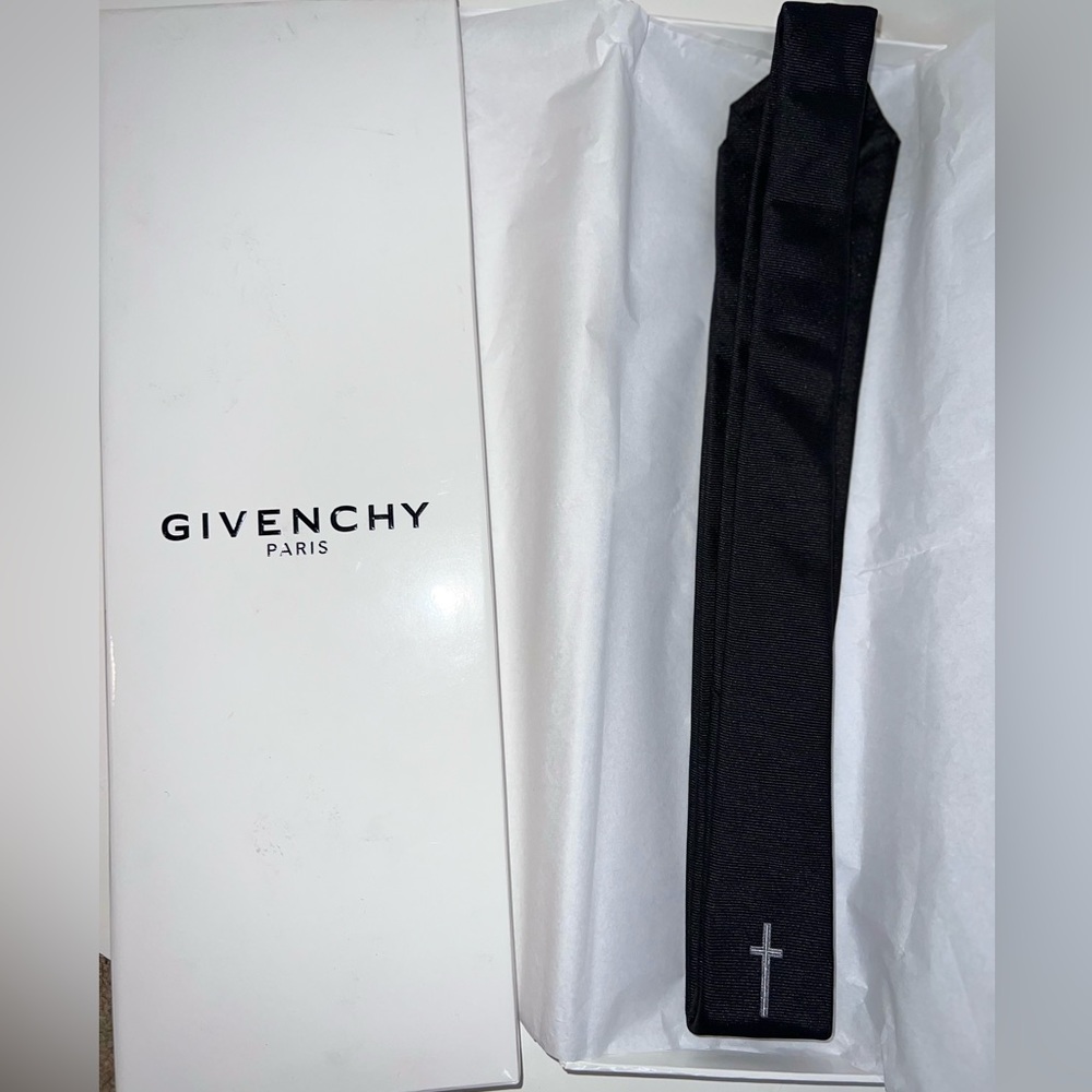 Givenchy Men’s Tie